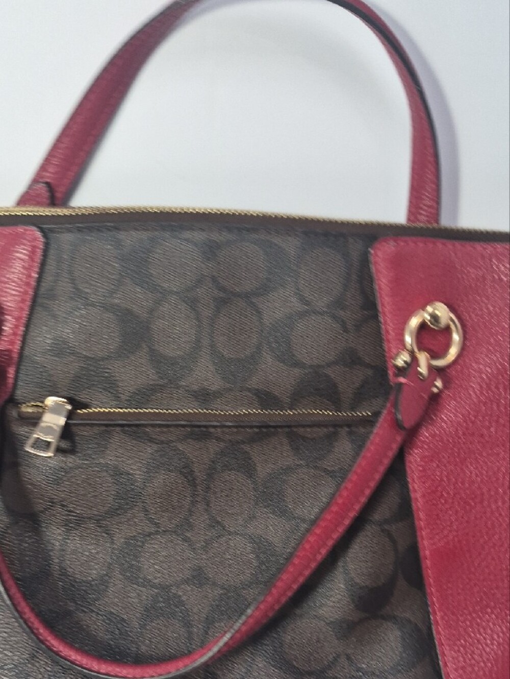 Coach Signature Satchel with Red Trim and Gold Hardware - Picture 4 of 9